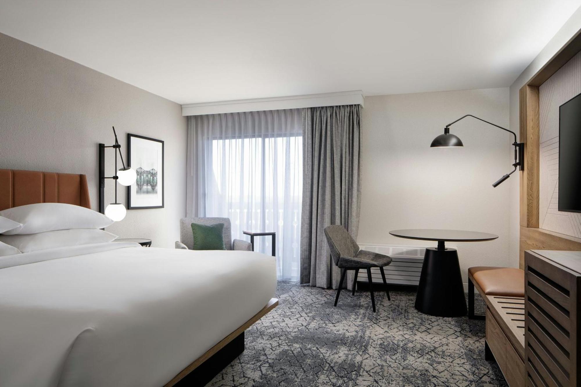 Sheraton Westport Lakeside Chalet Мериленд Хайтс Екстериор снимка
