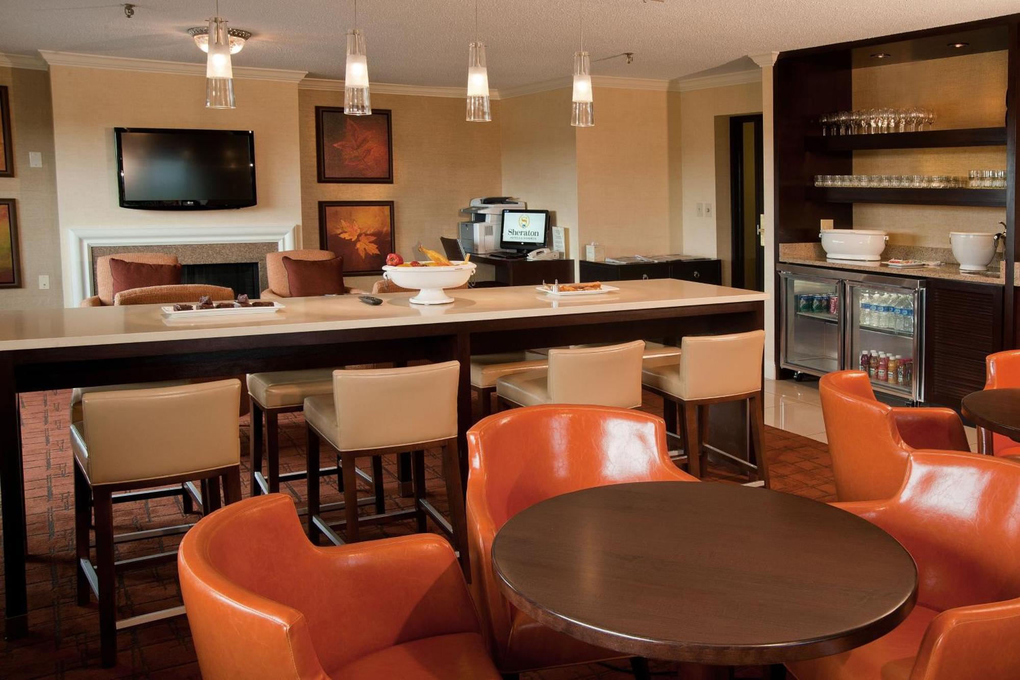Sheraton Westport Lakeside Chalet Мериленд Хайтс Екстериор снимка