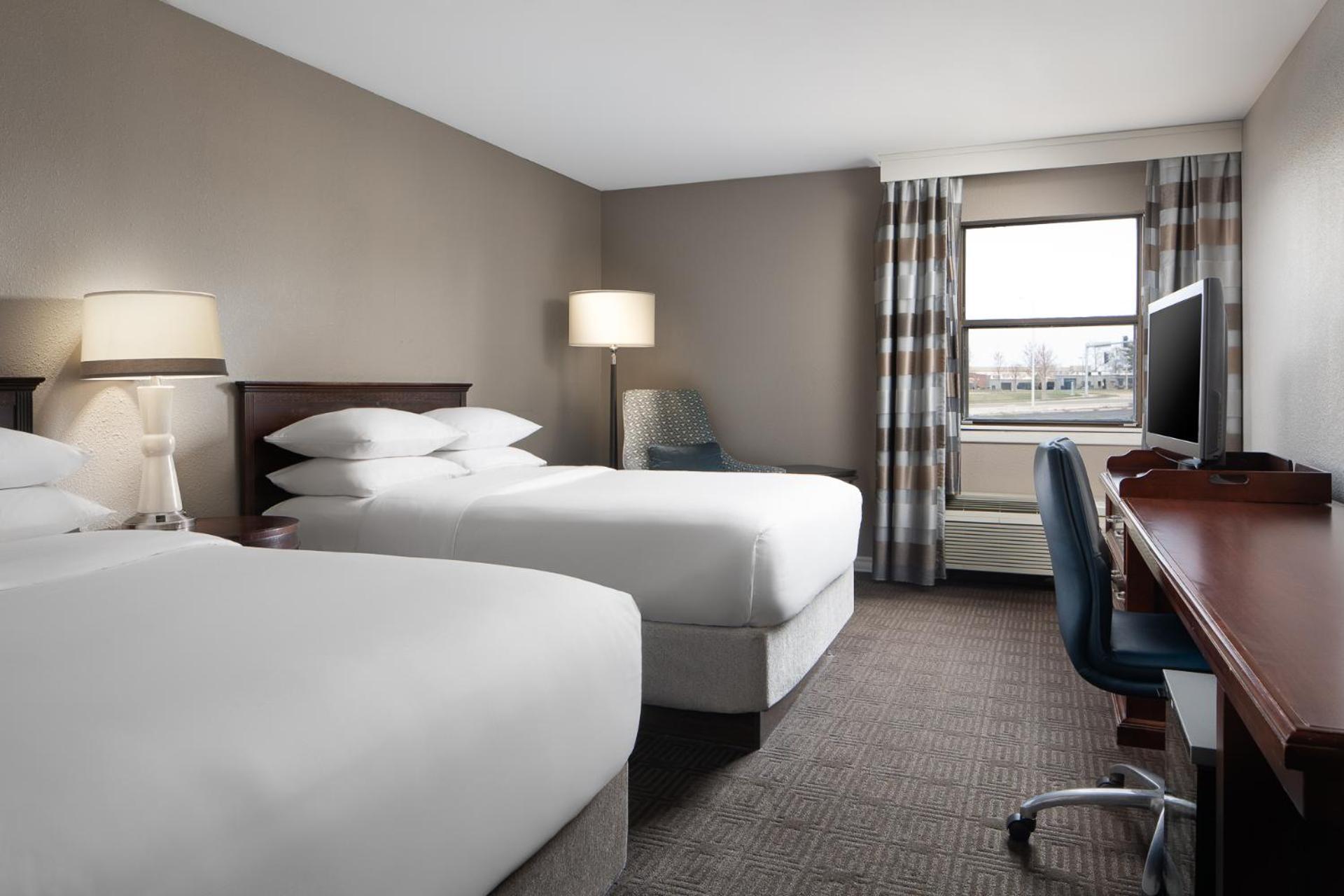 Sheraton Westport Lakeside Chalet Мериленд Хайтс Екстериор снимка
