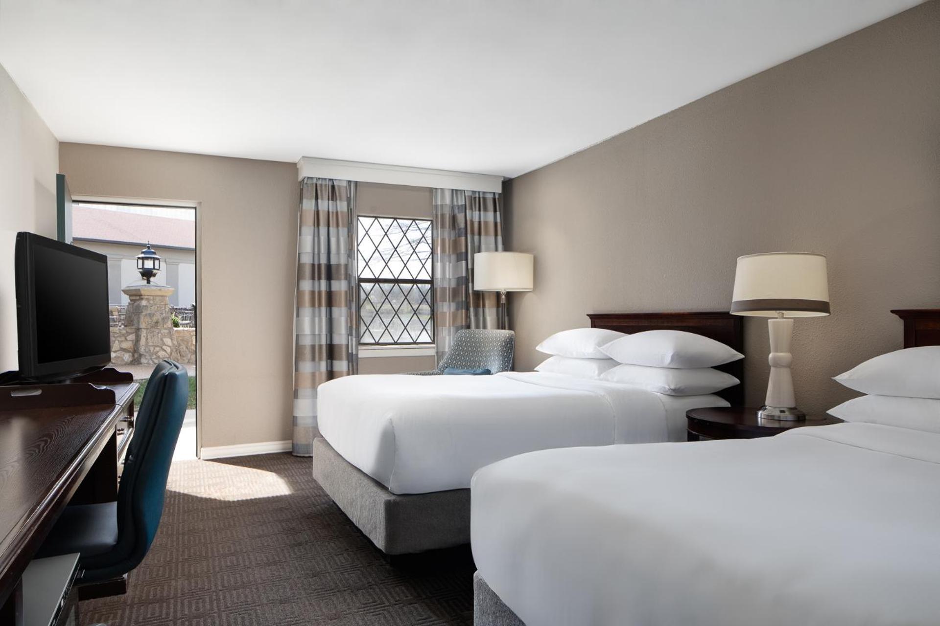Sheraton Westport Lakeside Chalet Мериленд Хайтс Екстериор снимка