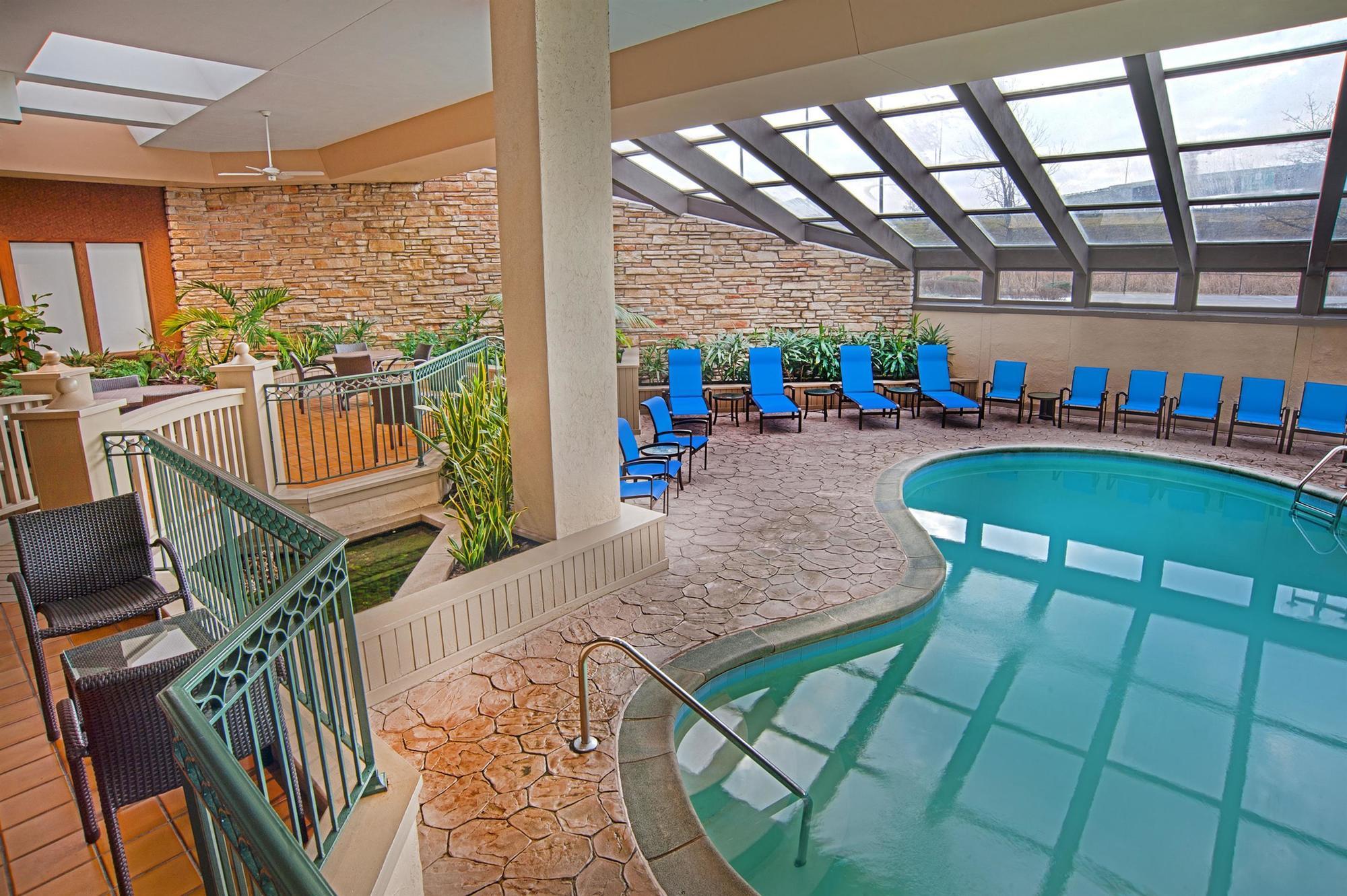 Sheraton Westport Lakeside Chalet Мериленд Хайтс Екстериор снимка