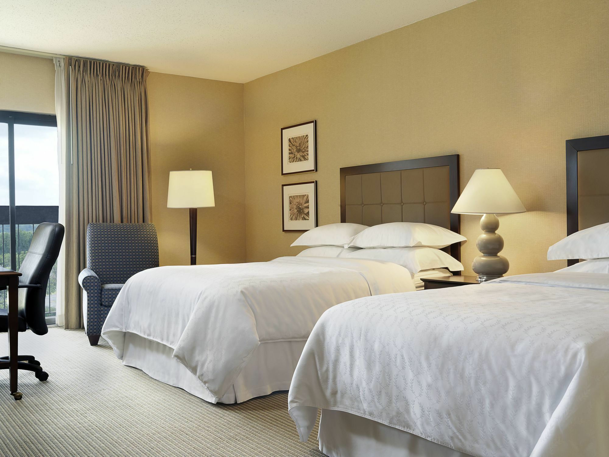 Sheraton Westport Lakeside Chalet Мериленд Хайтс Екстериор снимка